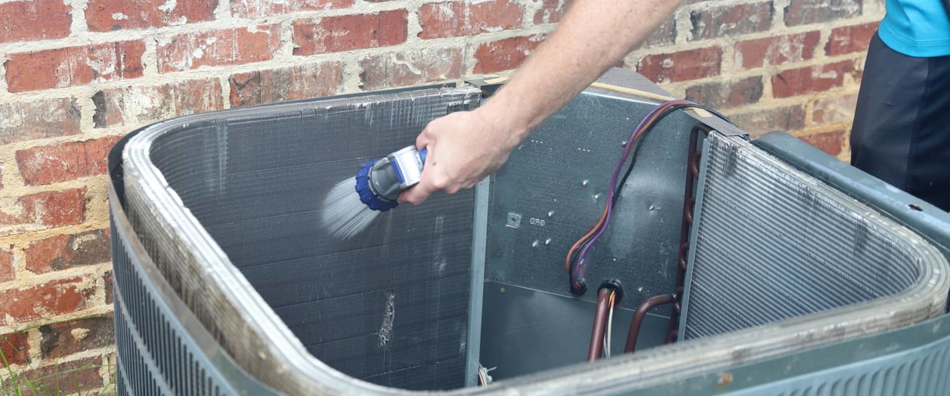 How to Keep Your Outside AC Unit Clean and Efficient
